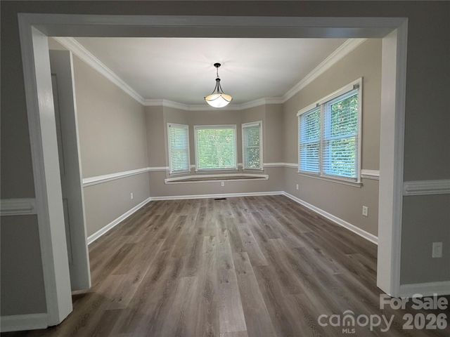 4714 Avonwood Lane, Charlotte, NC 28270