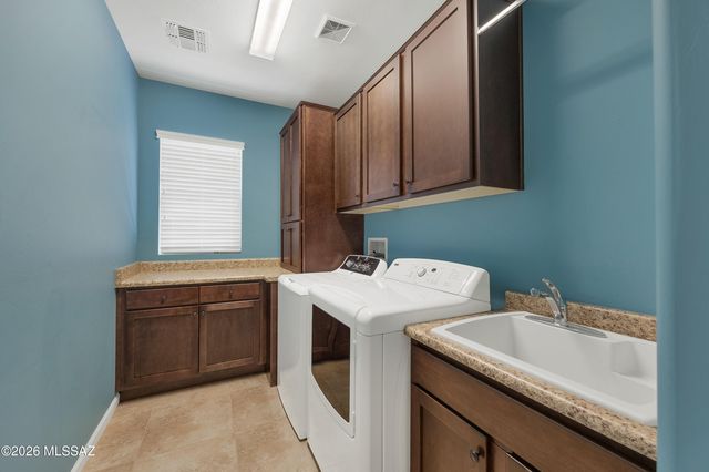 63200 E Flower Ridge Drive, Tucson, AZ 85739