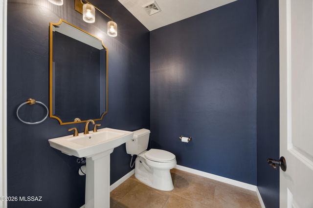 63200 E Flower Ridge Drive, Tucson, AZ 85739
