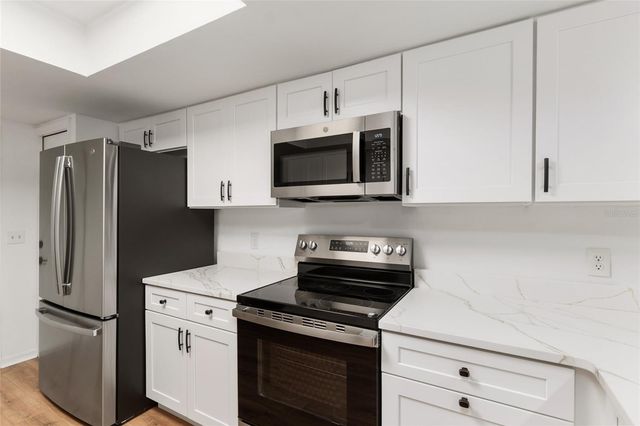 6245 NW 106TH PLACE, Alachua, FL 32615