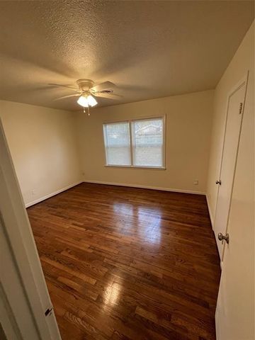 1317 Highland Drive, Bay City, TX 77414