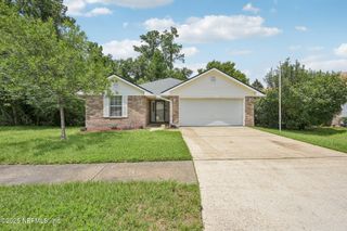 7713 LOOKOUT POINT Drive, Jacksonville, FL 32210
