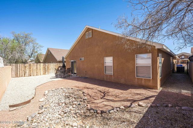 1377 Beltran Road, Las Cruces, NM 88007