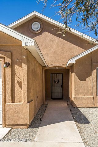 1377 Beltran Road, Las Cruces, NM 88007