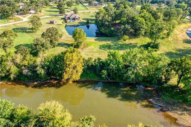 1300 Waterfront Road, Alma, AR 72921