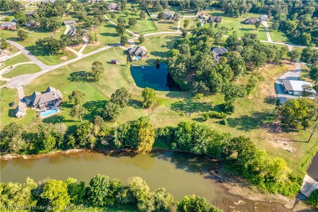1300 Waterfront Road, Alma, AR 72921
