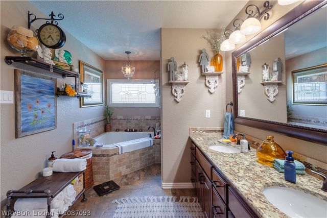 1300 Waterfront Road, Alma, AR 72921