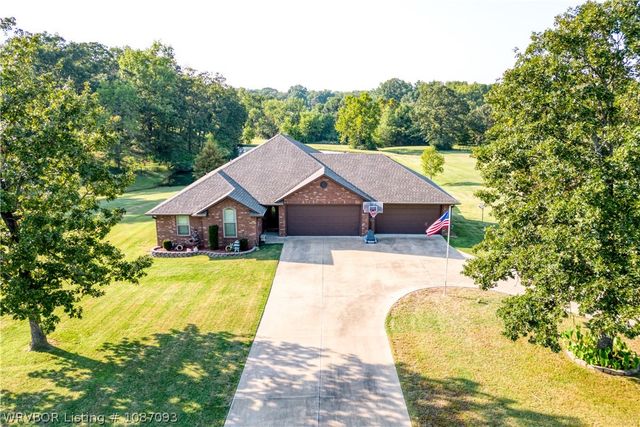 1300 Waterfront Road, Alma, AR 72921