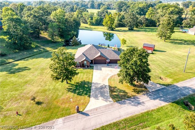 1300 Waterfront Road, Alma, AR 72921