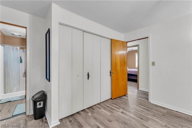 596 Eric Drive, Akron, OH 44305