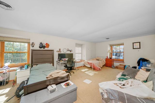 245 Tanglewood Court, Elk Grove Village, IL 60007