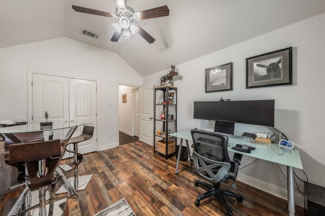 556 Sagebrush Court, Aledo, TX 76008