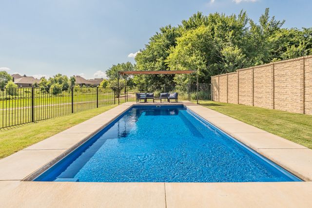 556 Sagebrush Court, Aledo, TX 76008