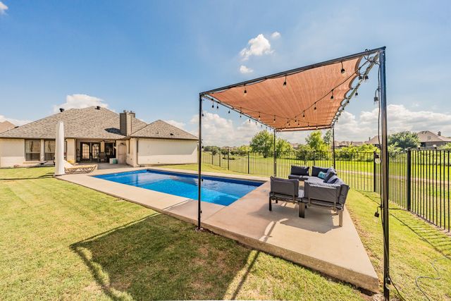 556 Sagebrush Court, Aledo, TX 76008