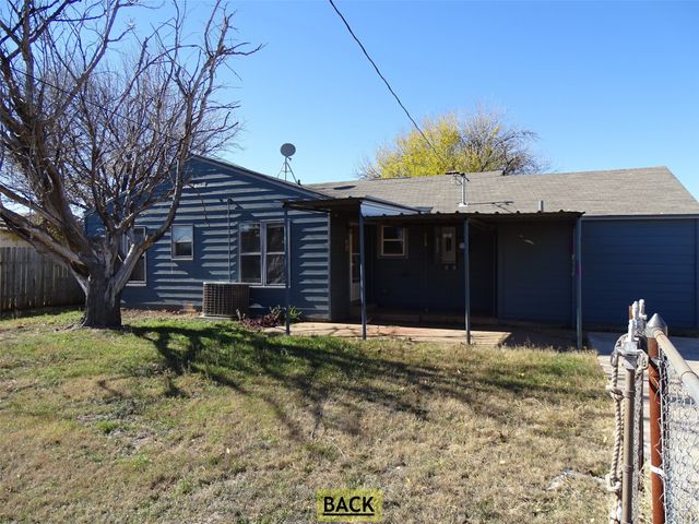 1921 Avenue O, Anson, TX 79501