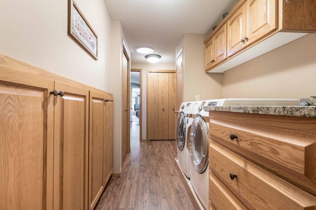 3330 30th Avenue N, Sartell, MN 56377