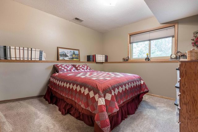 3330 30th Avenue N, Sartell, MN 56377