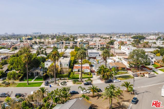 3875 Marcasel Avenue, Los Angeles, CA 90066