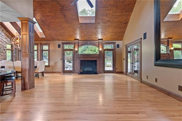 1803 Ironwood Place, Onalaska, WI 54650