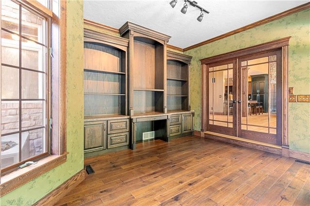 1803 Ironwood Place, Onalaska, WI 54650