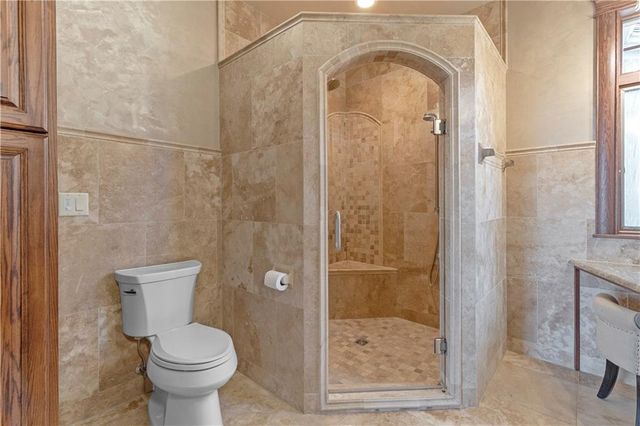 1803 Ironwood Place, Onalaska, WI 54650