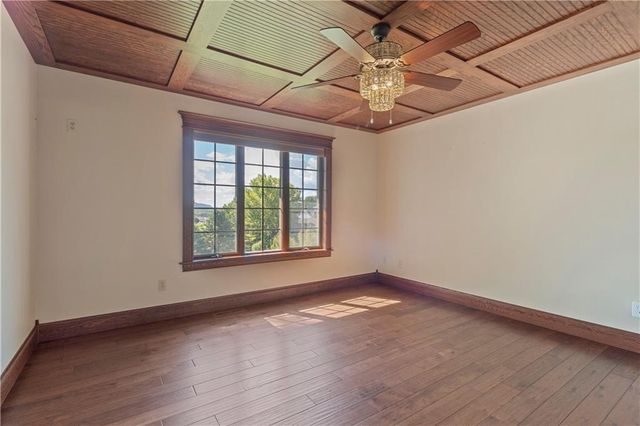 1803 Ironwood Place, Onalaska, WI 54650