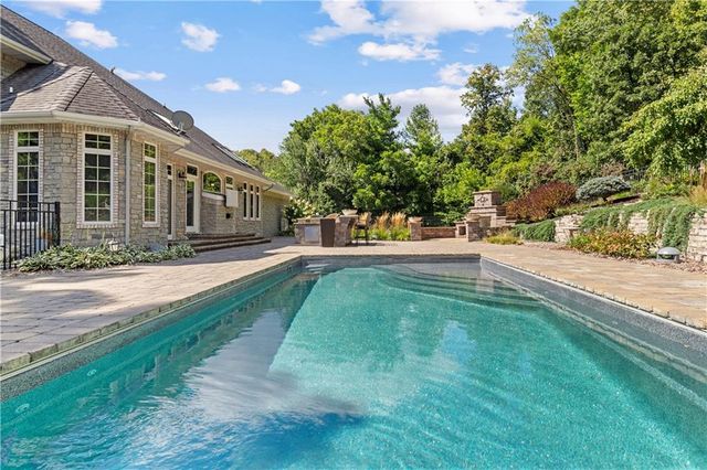 1803 Ironwood Place, Onalaska, WI 54650