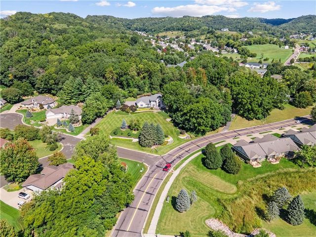 1803 Ironwood Place, Onalaska, WI 54650