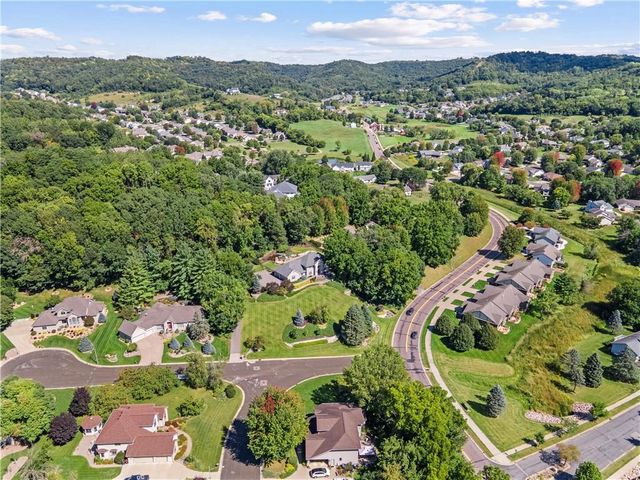 1803 Ironwood Place, Onalaska, WI 54650