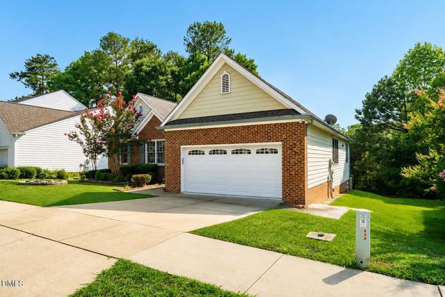 5004 Linden Oaks Avenue, Durham, NC 27713