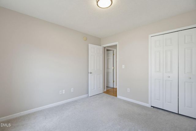5004 Linden Oaks Avenue, Durham, NC 27713