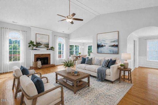 5004 Linden Oaks Avenue, Durham, NC 27713