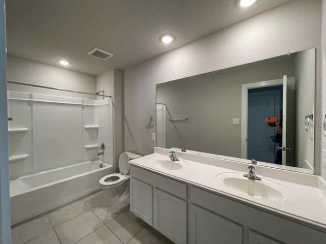 3241 Starflower, New Braunfels, TX 78130