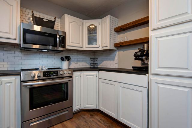 718 Evergreen Avenue, Nixa, MO 65714