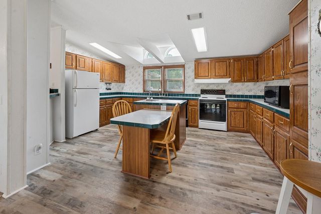 11201 SW 49TH TERRACE, Lake Butler, FL 32054