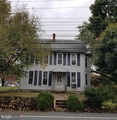331 N 21ST ST #1ST FLOOR, Camp Hill, PA 17011