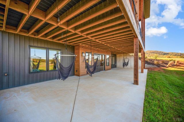 197 Cricket Lane, Rustburg, VA 24588