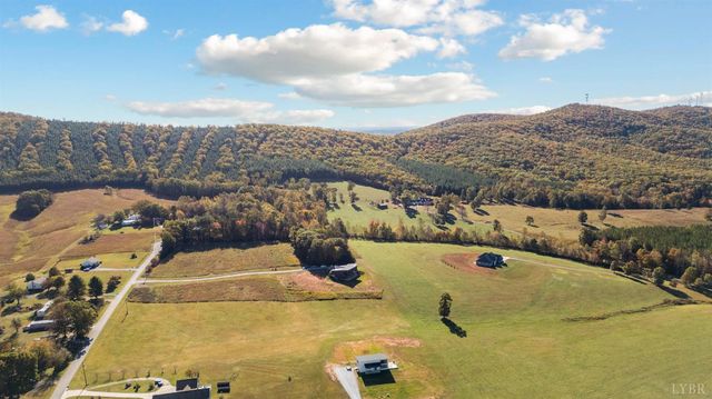 197 Cricket Lane, Rustburg, VA 24588