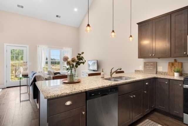 26 Pinehurst Place 26, Ohioville, PA 15009