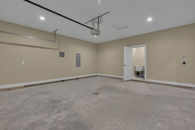 26 Pinehurst Place 26, Ohioville, PA 15009