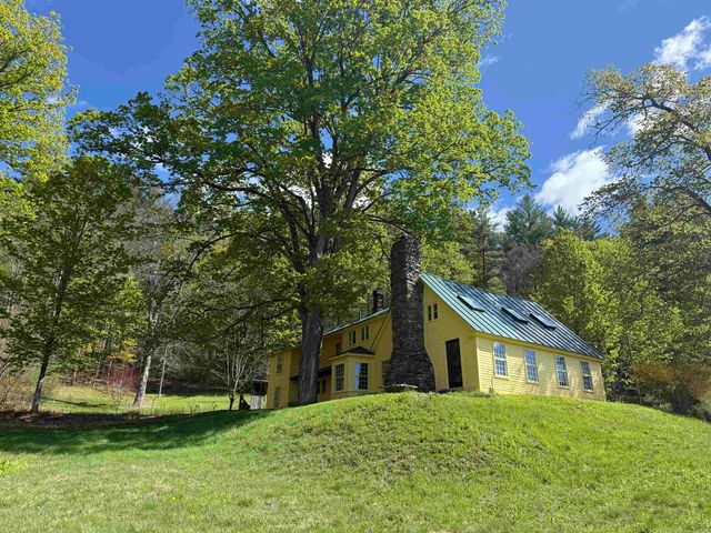 2416 Stage Road, Guilford, VT 05301