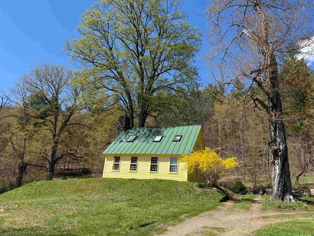 2416 Stage Road, Guilford, VT 05301