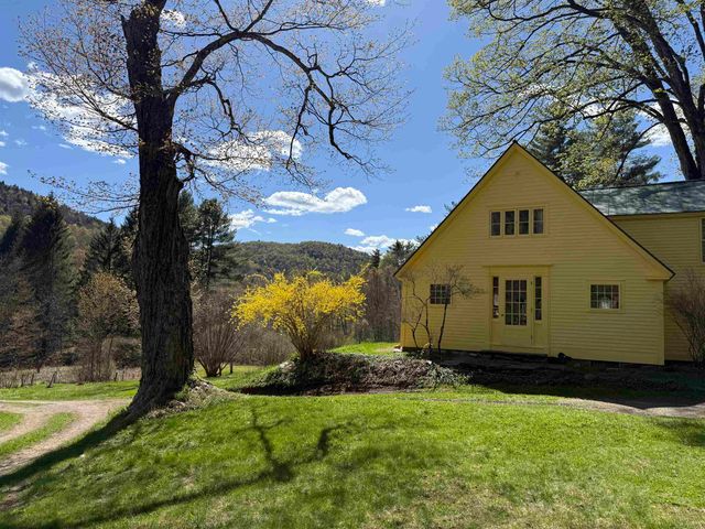 2416 Stage Road, Guilford, VT 05301