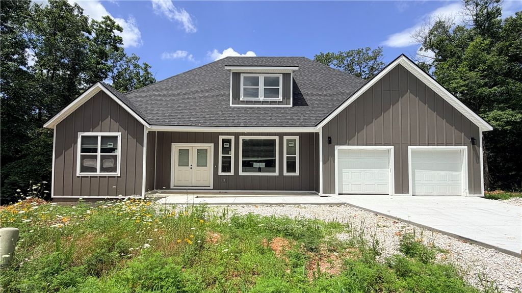 15 Skipton Drive, Bella Vista, AR 72714