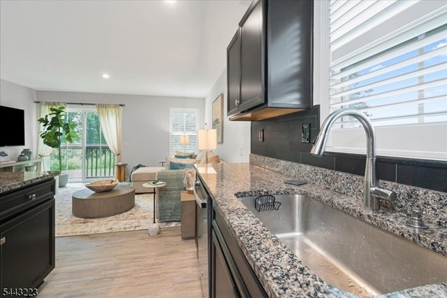 49 Coventry Rd, Hardyston Twp., NJ 07419