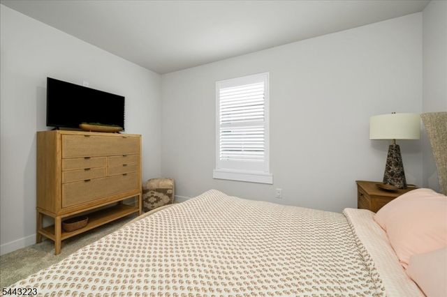49 Coventry Rd, Hardyston Twp., NJ 07419