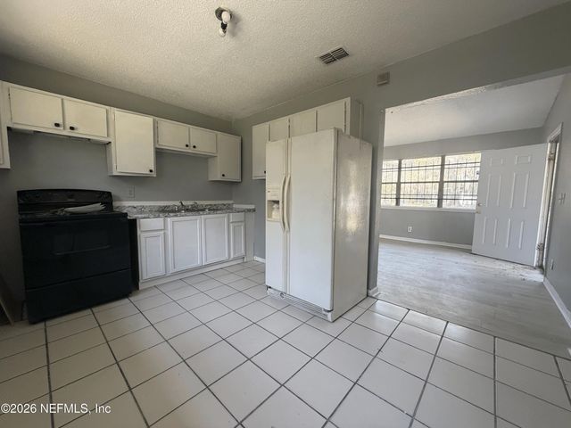 1932 MACLEAN Road, Jacksonville, FL 32209