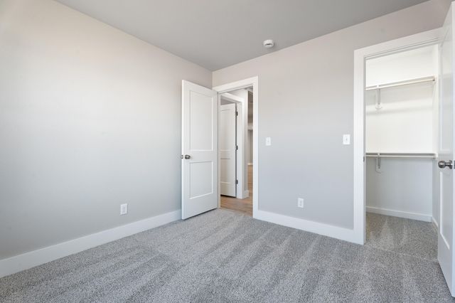 1002 Poplar Lane, Grove, OK 74344