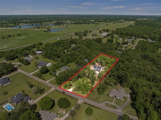 1013 County Road 4420, Mt Pleasant, TX 75455