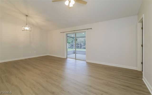 3919 SE 2nd PL, Cape Coral, FL 33904